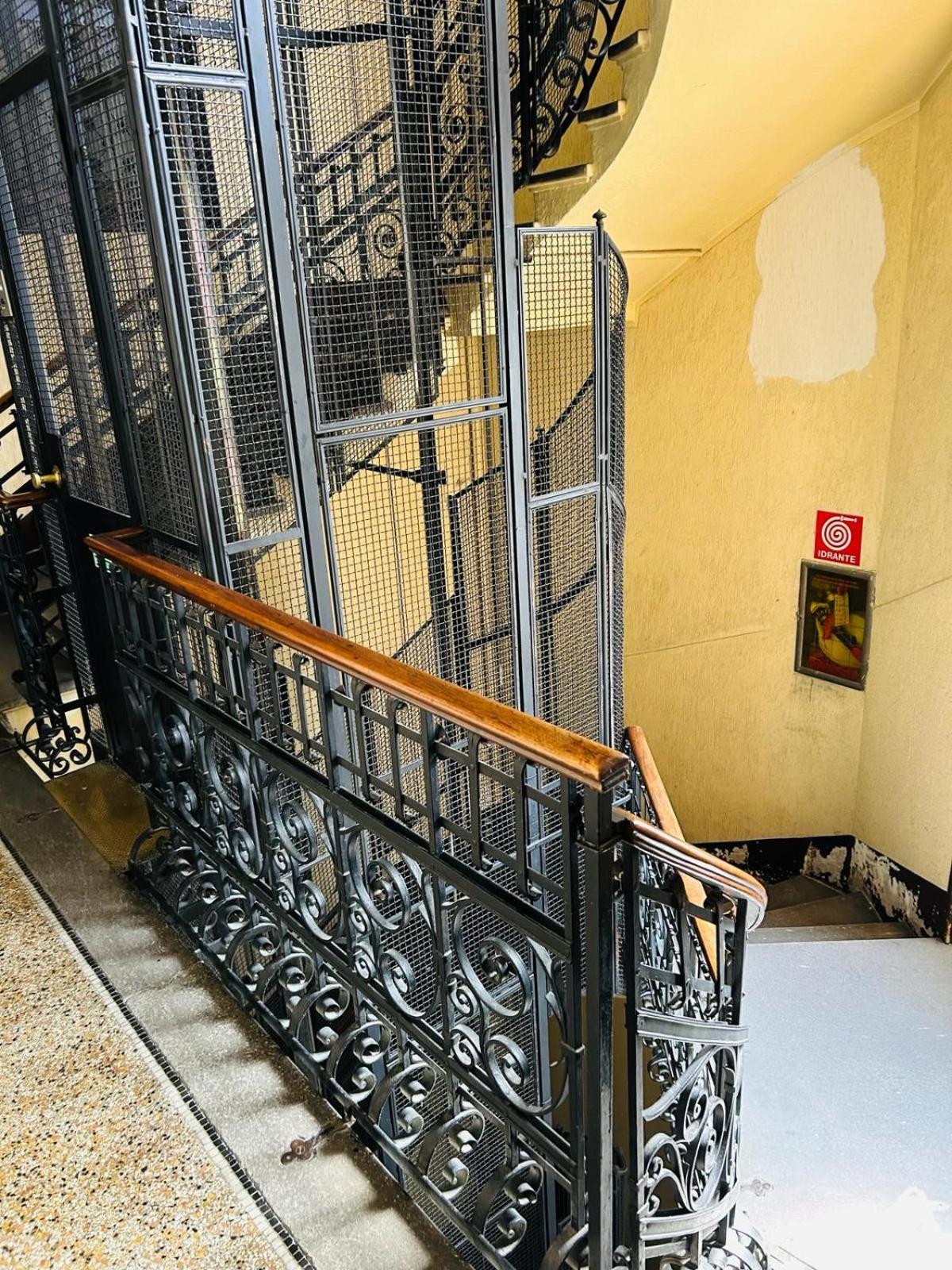 Hostel Boutique ميلان المظهر الخارجي الصورة